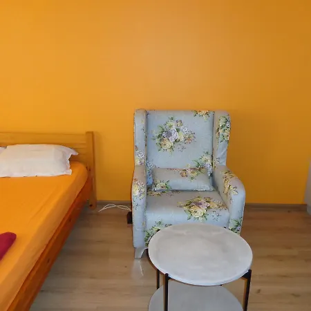 Moni Apartment