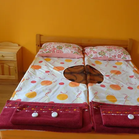 Moni Apartment